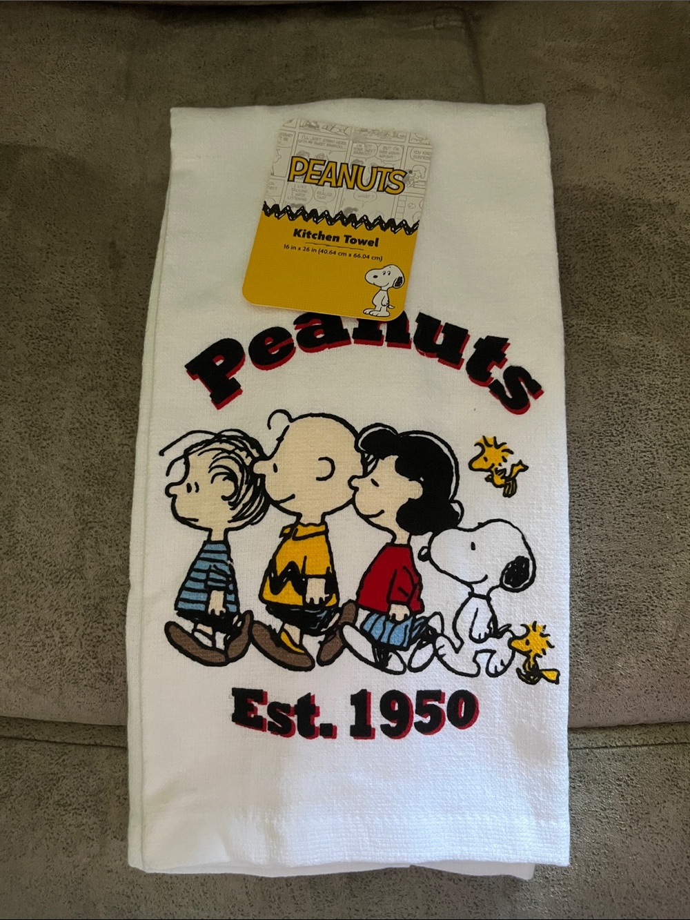 NWT Peanuts White Kitchen Towel with Multicolor Character Lineup